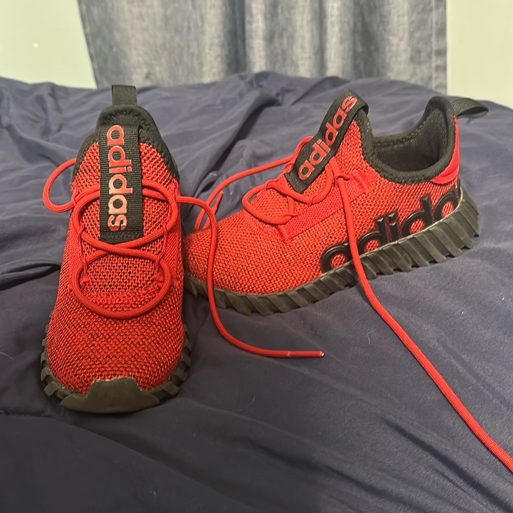Addidas boys sneakers